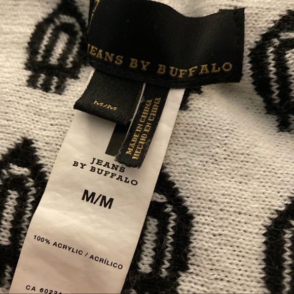 Asymmetrical Rectangle Open Cardigan Sweater - Picture 3 of 6